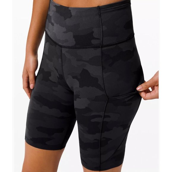 New Lululemon FAST AND FREE HIGH-RISE SHORT 10" Camo Deep Coal Multi Size 2 - Picture 4 of 10